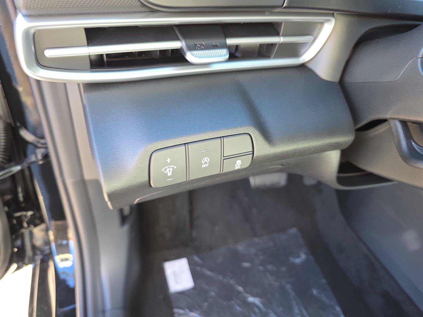 New 2026 Hyundai Elantra SE FWD image 12