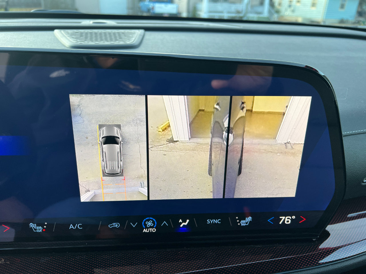 New 2026 Chevrolet Traverse Z71 w/ Enhanced Driving Package image 75