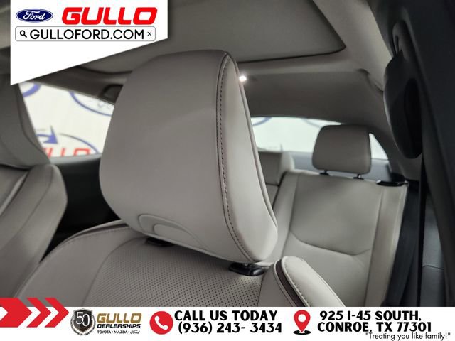 Used 2024 Toyota Prius XLE FWD image 17