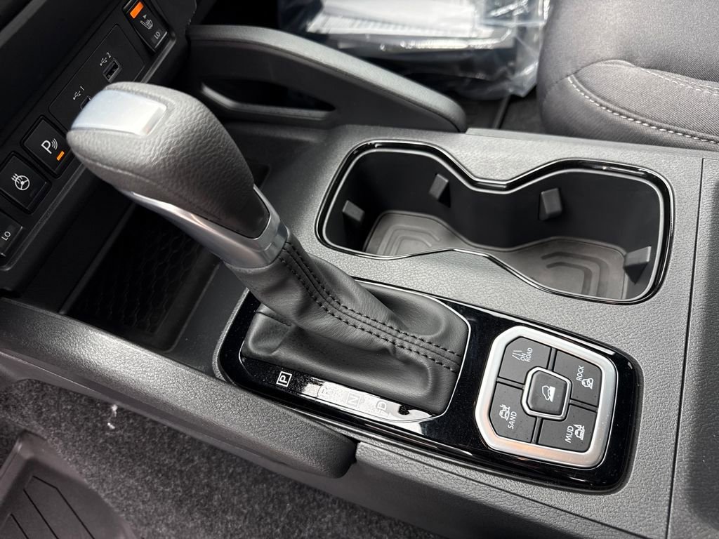 Certified 2026 Nissan Frontier SV w/ All-Weather Content Package image 26