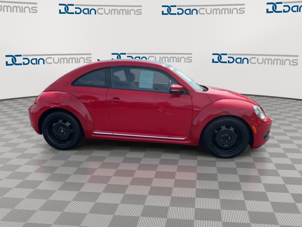 Used 2014 Volkswagen Beetle 2.5 image 9