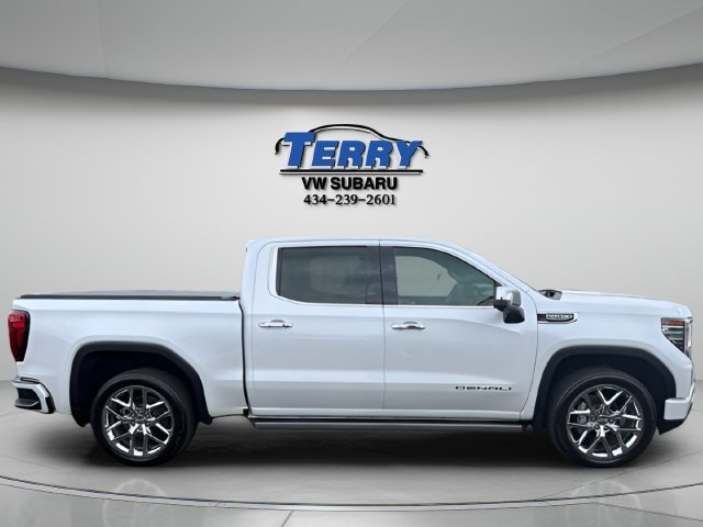 Used 2025 GMC Sierra 1500 Denali w/ Denali Reserve Package AWD/4WD image 1