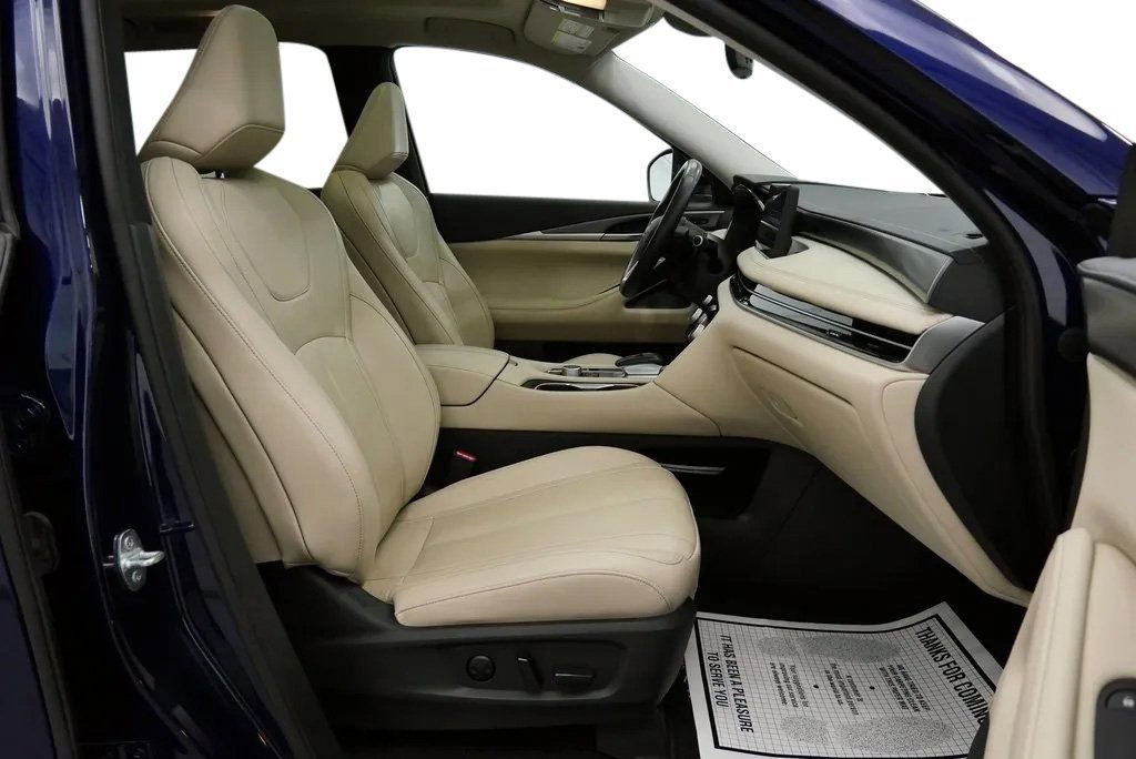 Used 2023 INFINITI QX60 Luxe AWD/4WD image 30