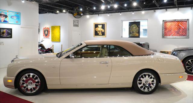 Used 2008 Bentley Azure image 8