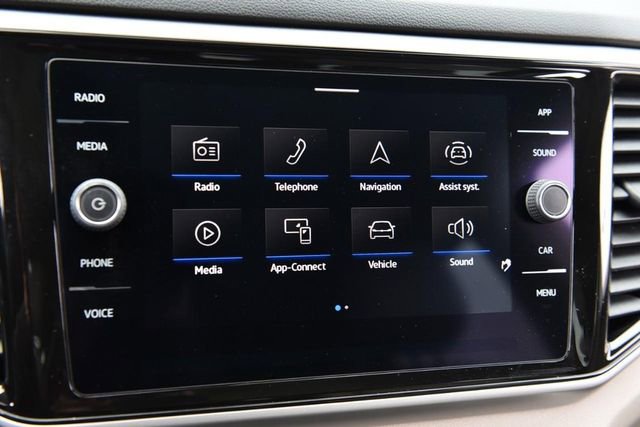 Certified 2022 Volkswagen Atlas SE w/ Panoramic Sunroof Package image 14