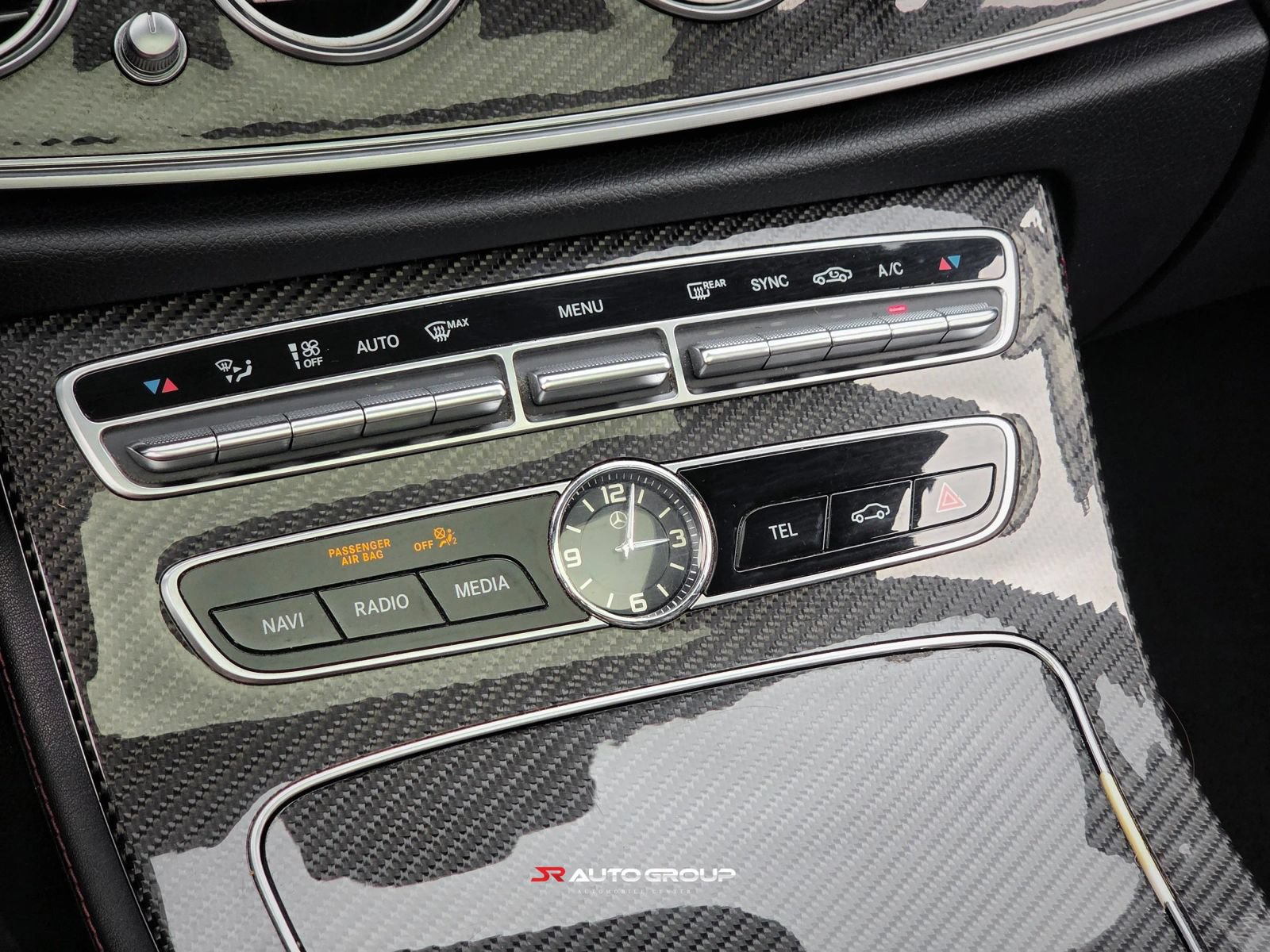 Used 2018 Mercedes-Benz E 43 AMG 4MATIC Sedan w/ Premium 3 Package image 28