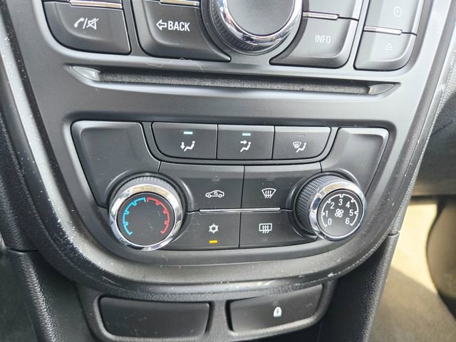 Used 2014 Buick Encore FWD image 27