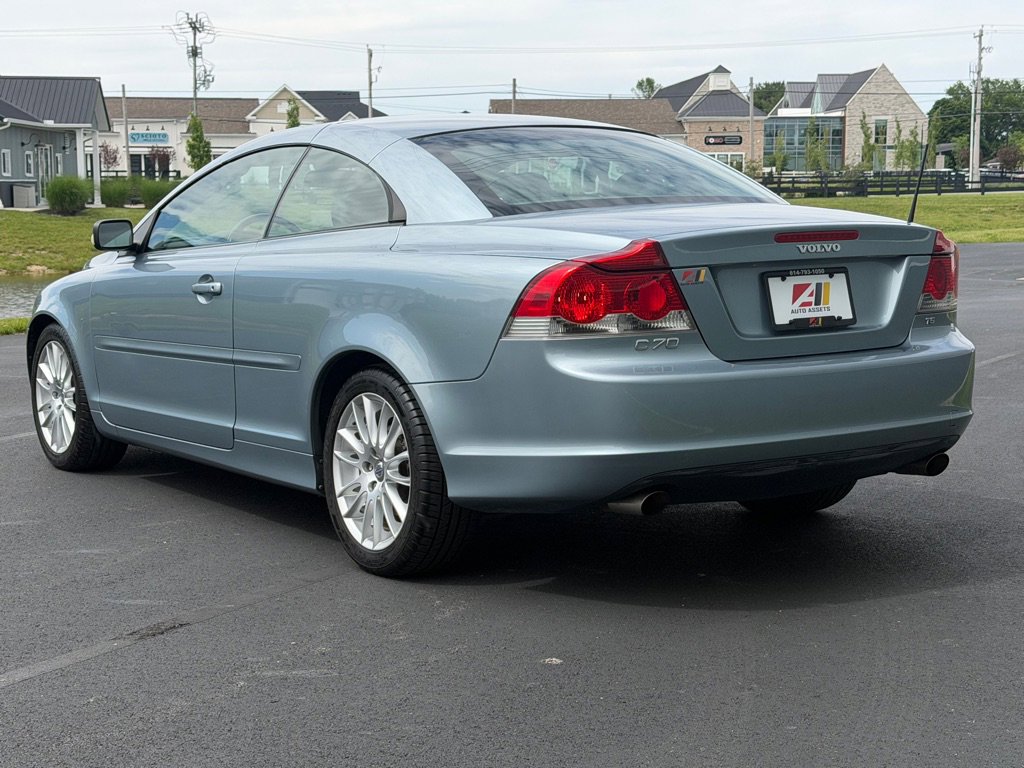 Used 2007 Volvo C70 T5 FWD image 5