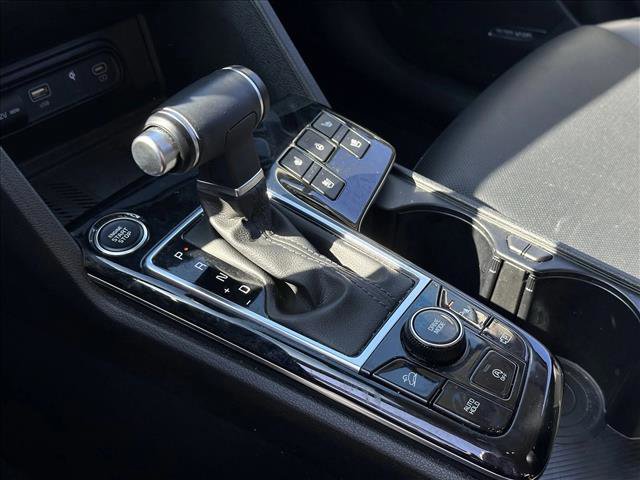 Used 2023 Kia Sportage SX image 15