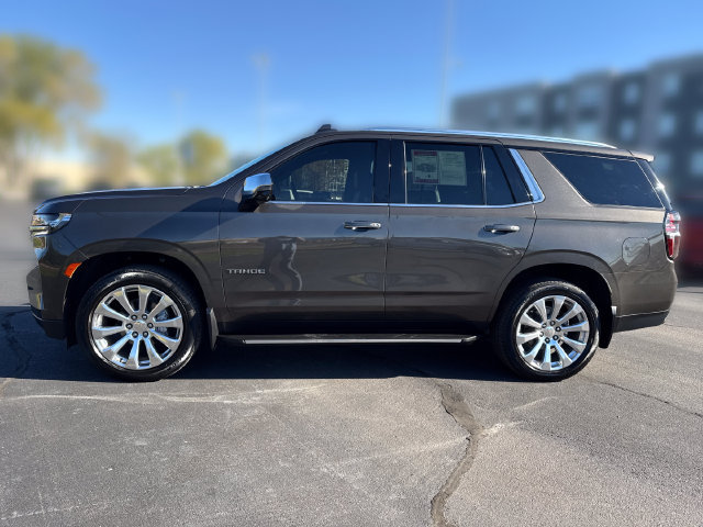 Used 2021 Chevrolet Tahoe Premier w/ Premium Package AWD/4WD image 2
