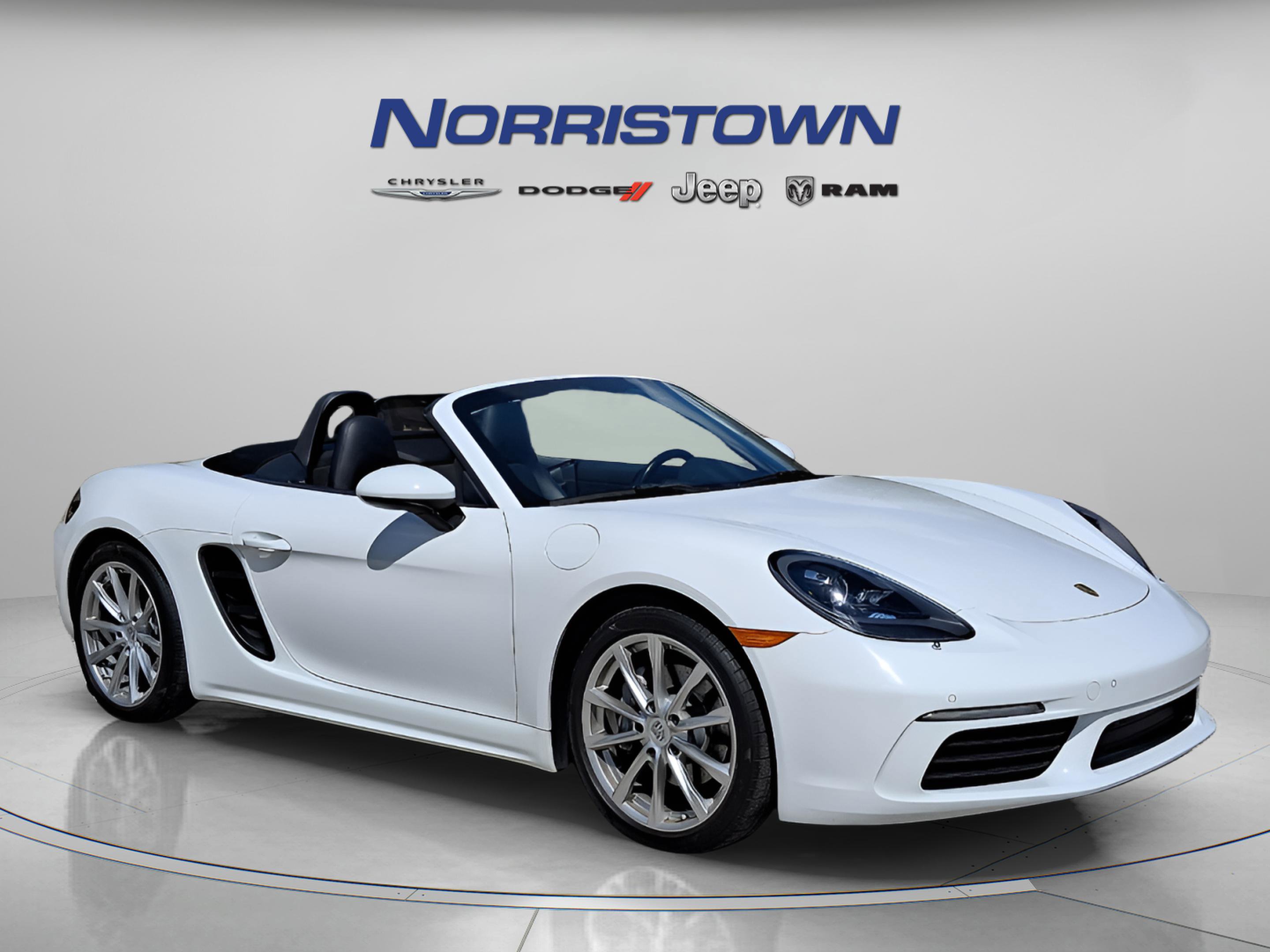 Used 2019 Porsche 718 Boxster image 1