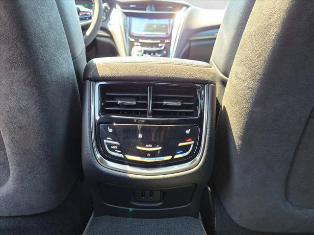 Used 2018 Cadillac CTS V w/ Luxury Package RWD image 16