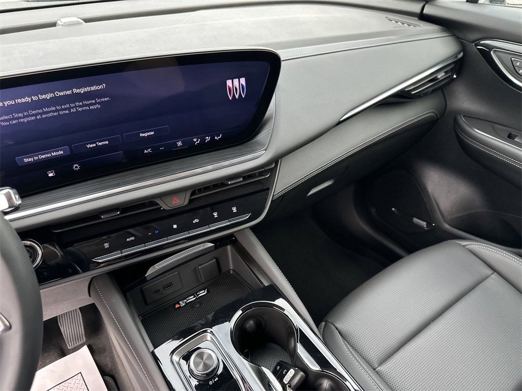 New 2025 Buick Envision Preferred image 16