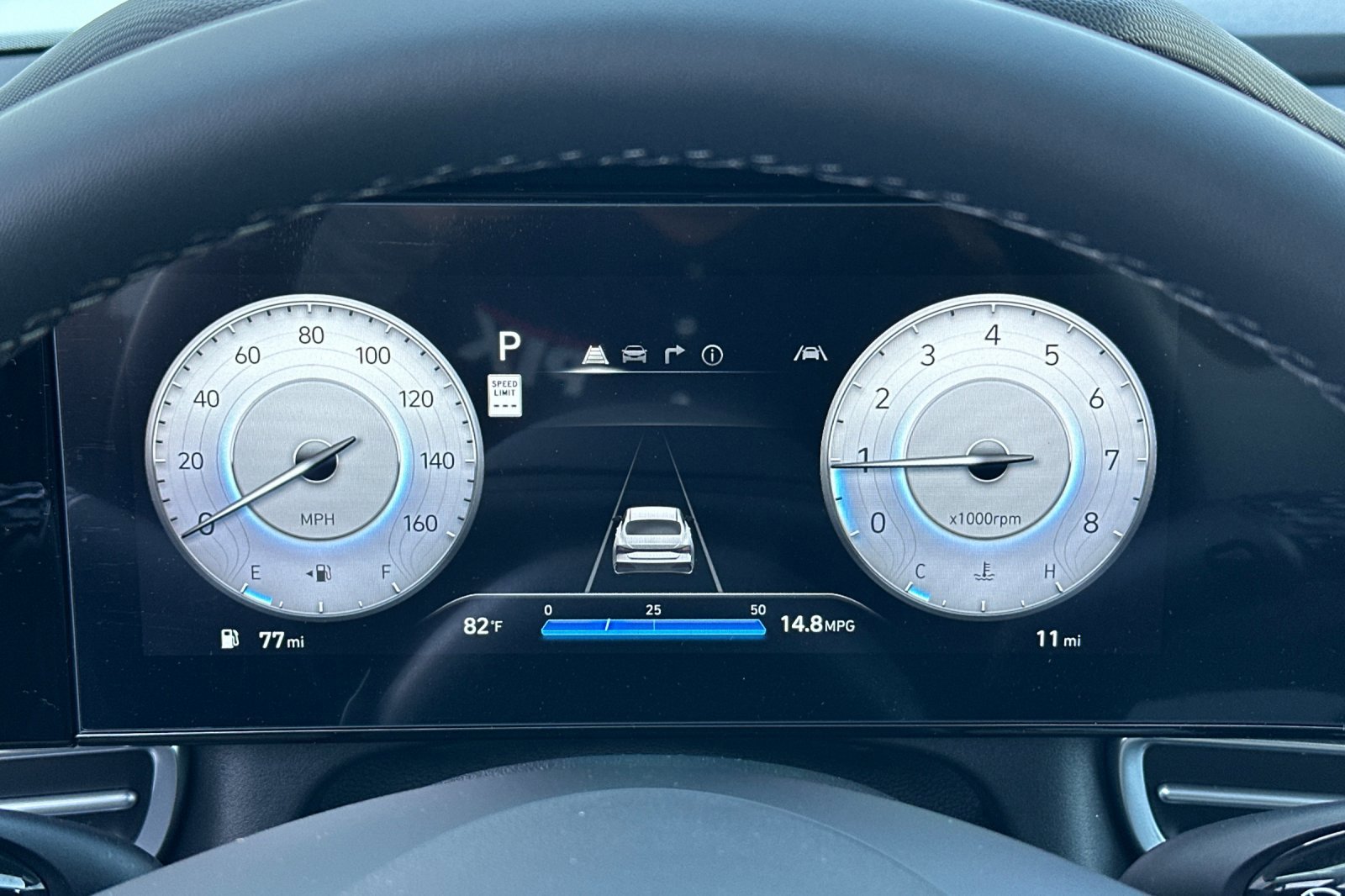 New 2026 Hyundai Elantra Limited FWD image 24