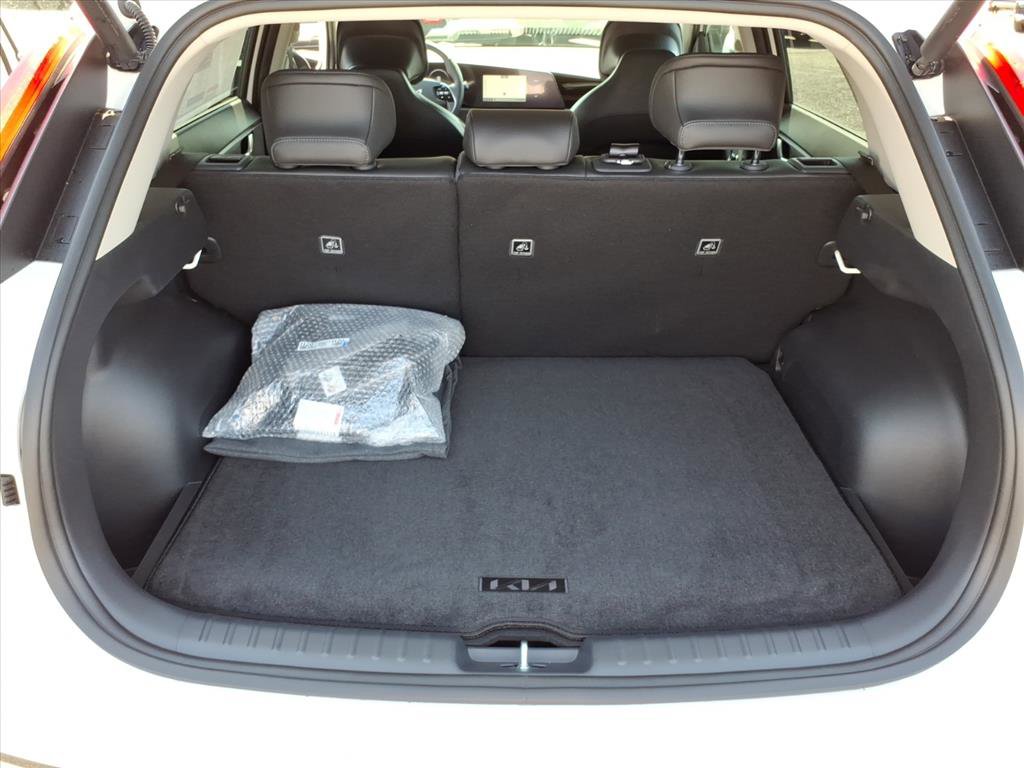 New 2026 Kia Niro Wave w/ Wave Preserve Package FWD image 15