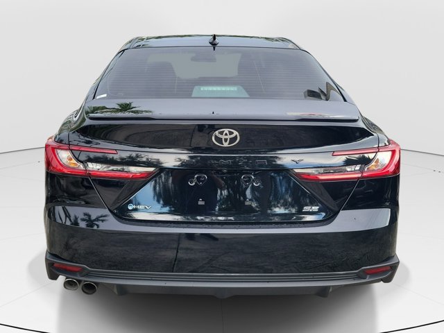 Used 2025 Toyota Camry SE FWD image 6