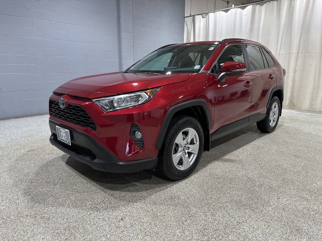 Certified 2019 Toyota RAV4 XLE image 4