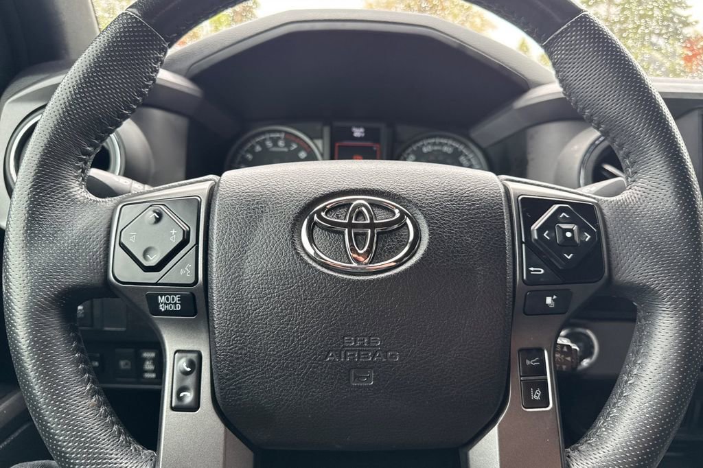 Used 2021 Toyota Tacoma TRD Sport w/ Technology Package RWD image 22