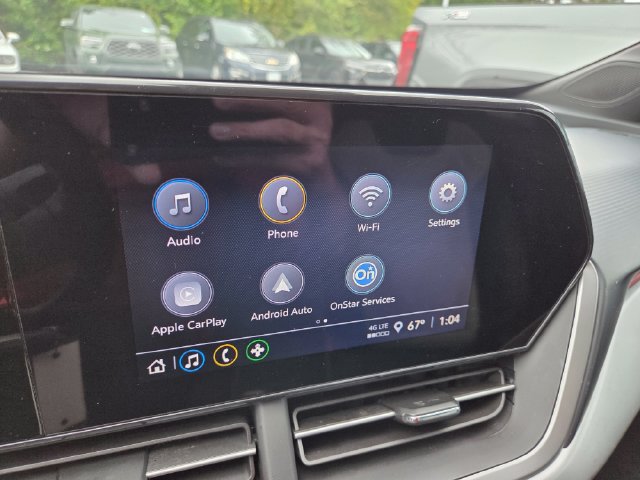 Used 2024 Chevrolet Trax RS FWD image 13