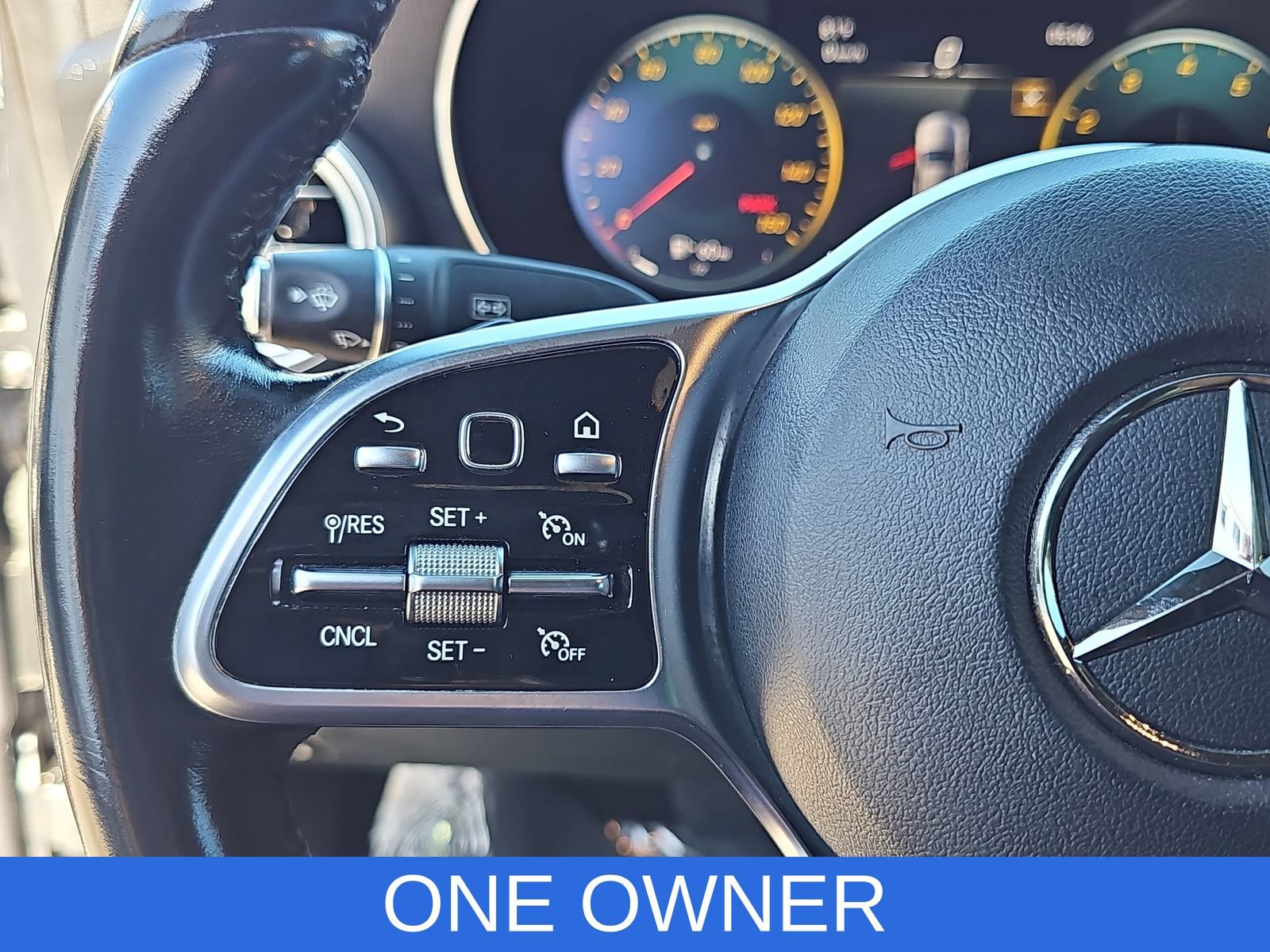 Used 2021 Mercedes-Benz C 300 4MATIC Sedan w/ Premium Package image 17