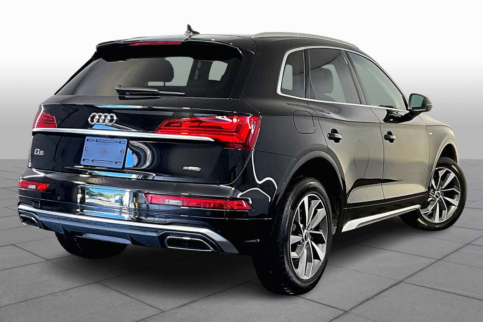 Used 2023 Audi Q5 2.0T Premium Plus w/ Premium Plus Package image 12