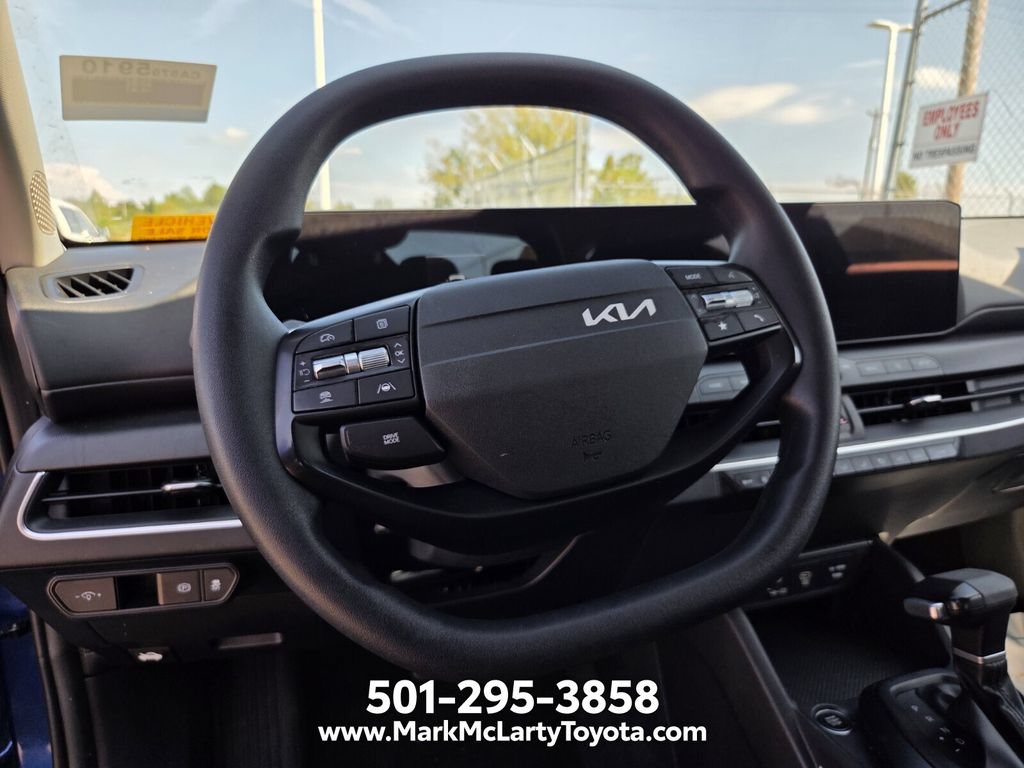 Used 2025 Kia K4 FWD image 10
