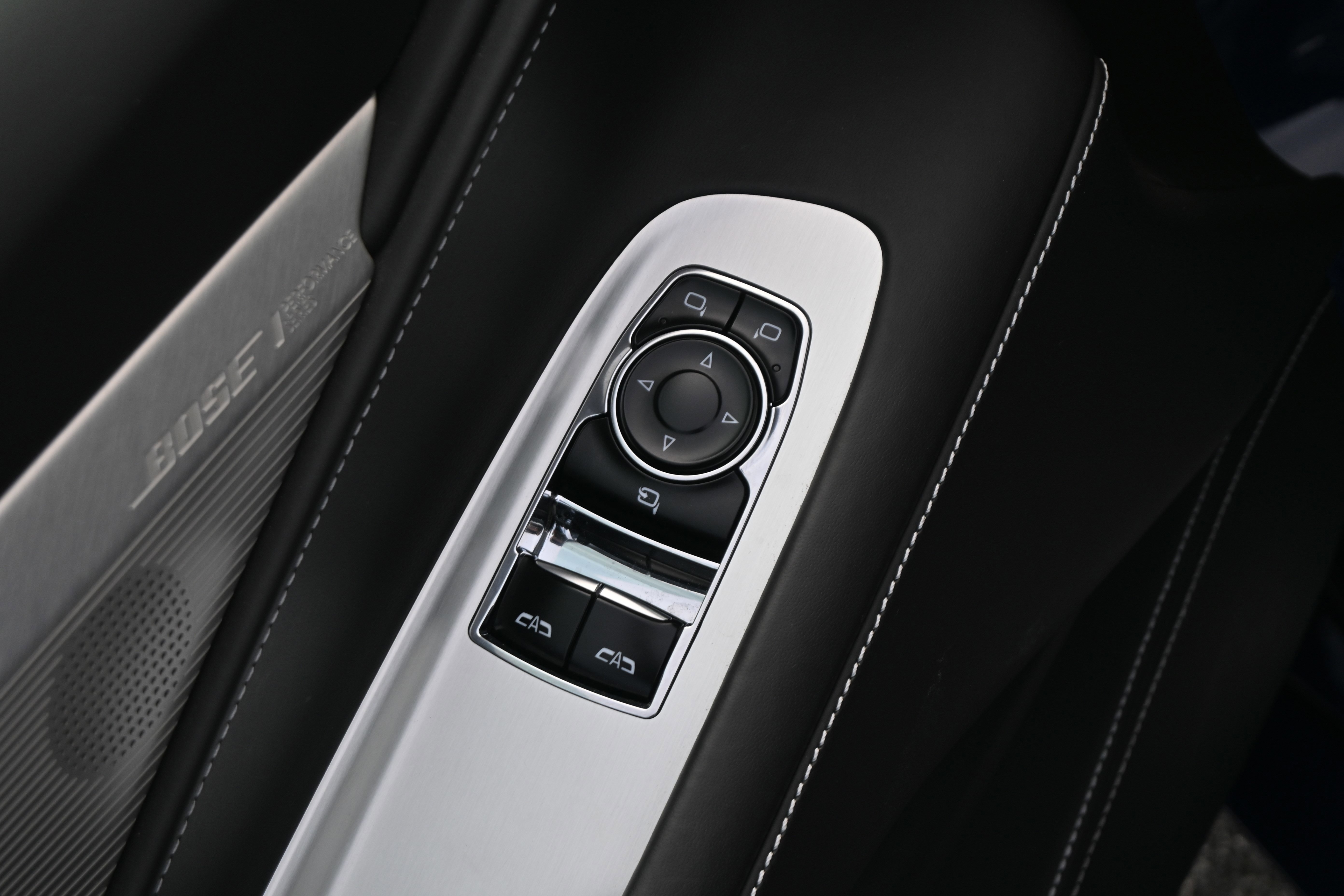 Used 2025 Chevrolet Corvette Stingray Premium Cpe w/ Z51 Performance Package image 31