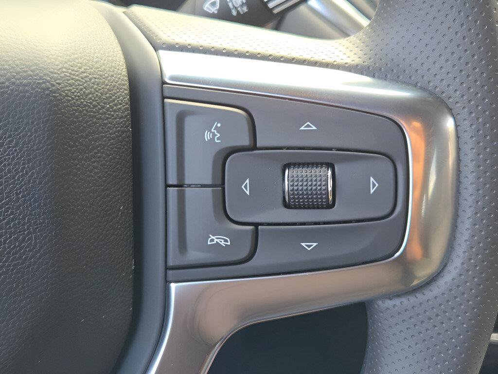 New 2026 Chevrolet Blazer LT w/ Convenience Package FWD image 37