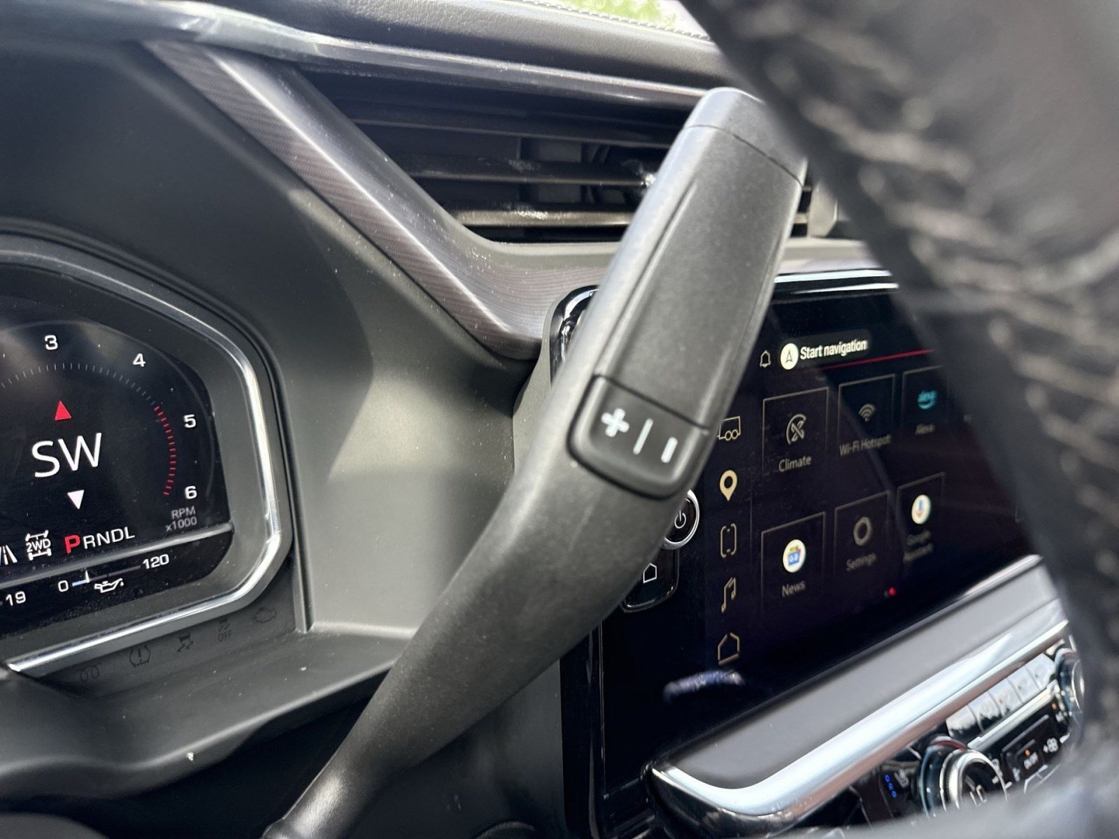 Used 2024 GMC Sierra 3500 Denali Ultimate AWD/4WD image 20
