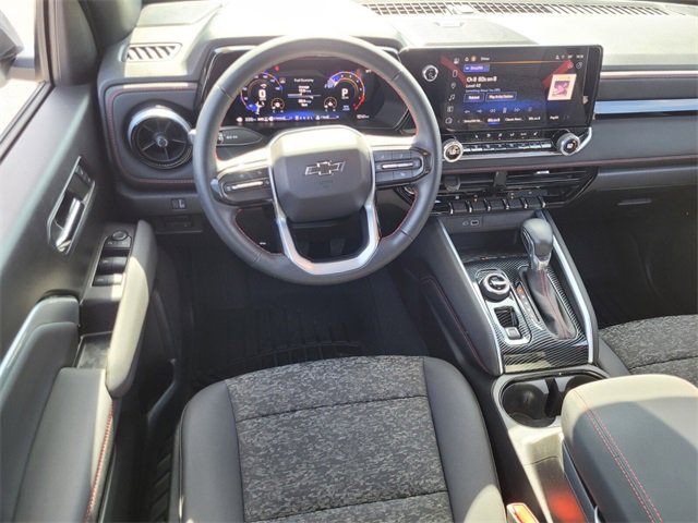 Used 2024 Chevrolet Colorado Z71 w/ Z71 Convenience Package 2 image 7