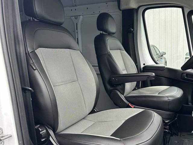 Used 2023 RAM ProMaster 2500 image 16