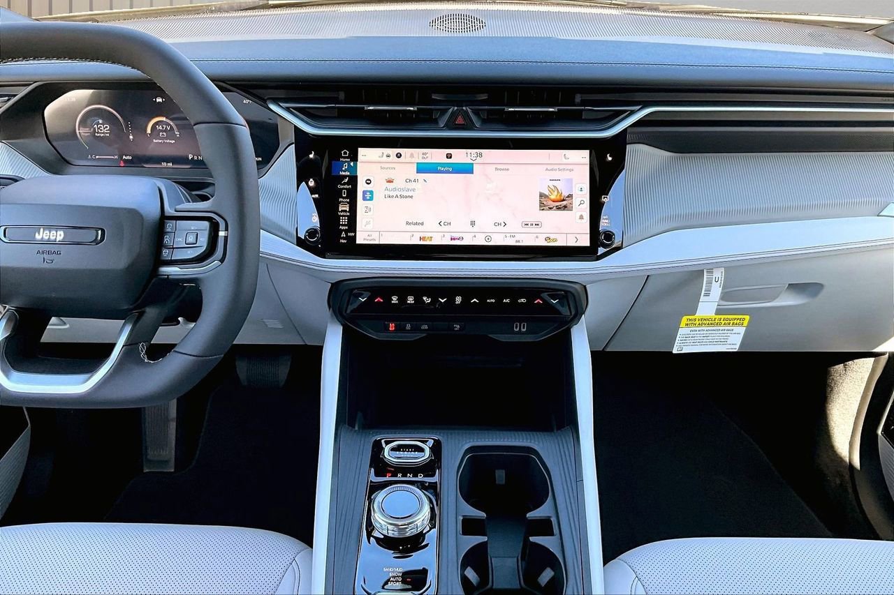 New 2026 Jeep Cherokee Limited AWD/4WD image 12