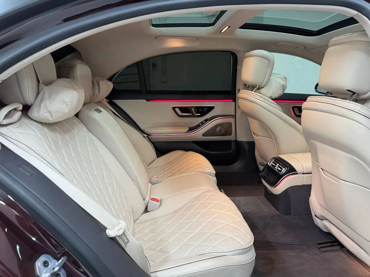 Used 2023 Mercedes-Benz S 580 4MATIC Sedan image 16