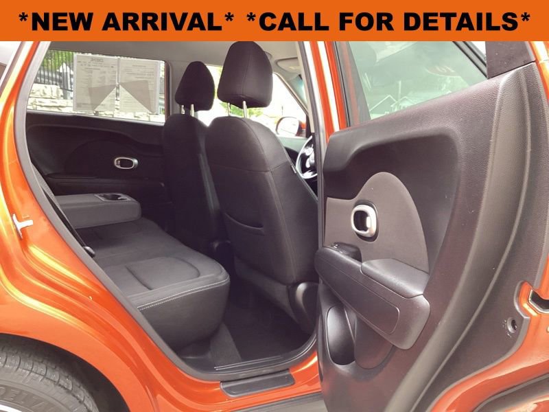 Used 2018 Kia Soul + FWD image 12