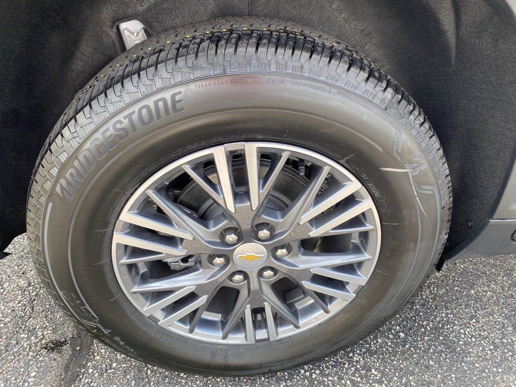 New 2025 Chevrolet Traverse LT image 33