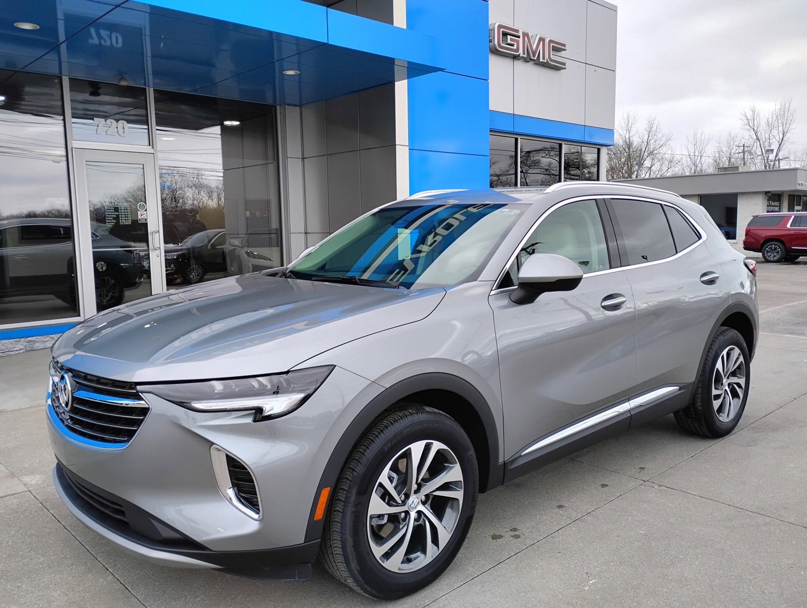 Used 2023 Buick Envision Essence image 29