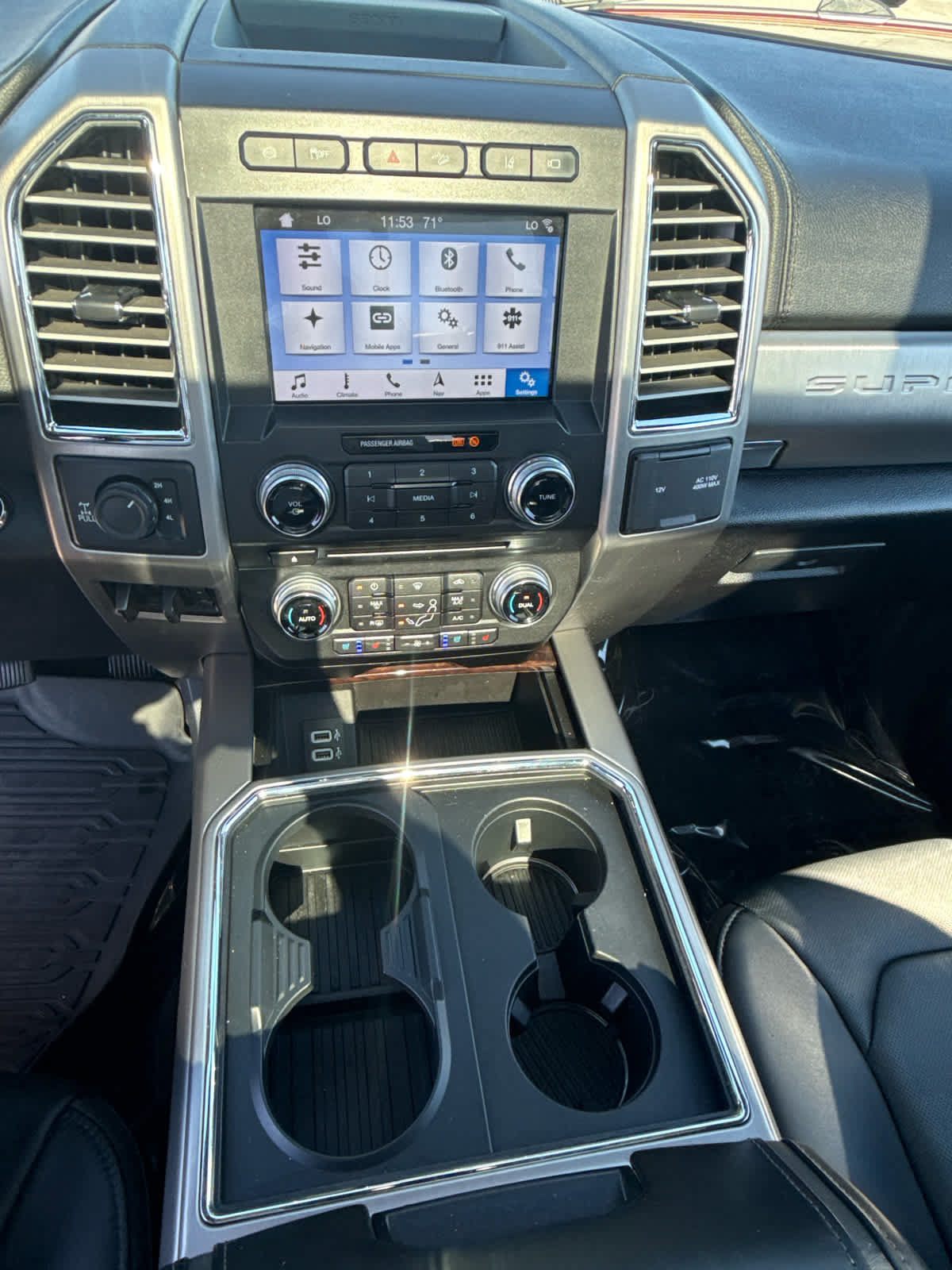 Used 2017 Ford F250 Platinum w/ Platinum Ultimate Package AWD/4WD image 61