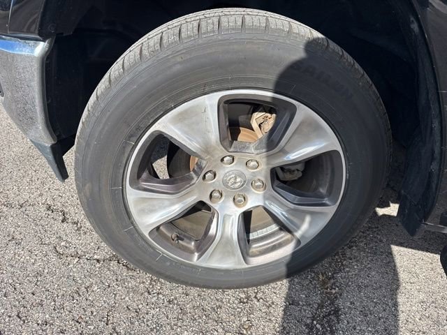 Used 2019 RAM 1500 Laramie image 8