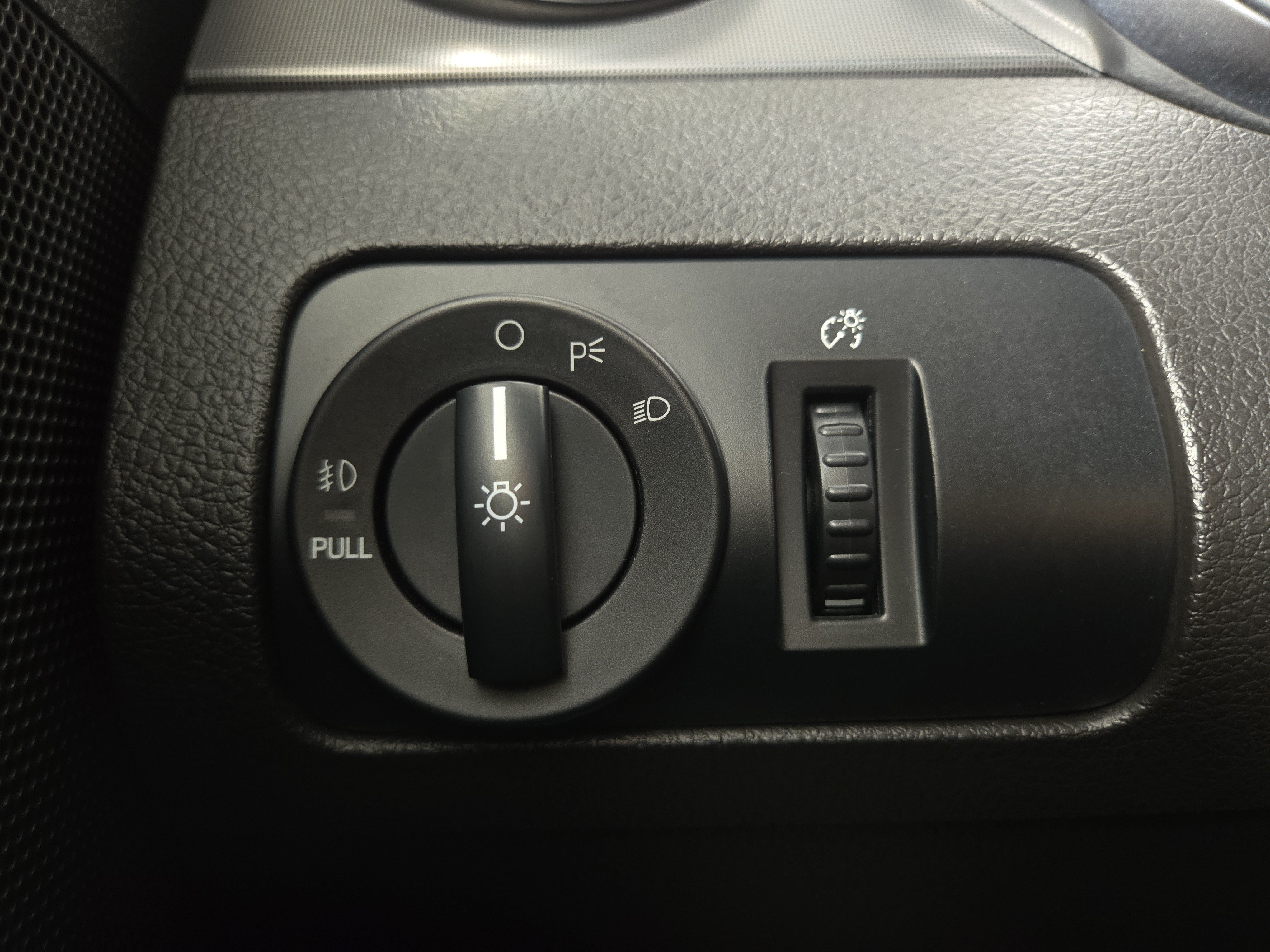 Used 2007 Ford Mustang Shelby GT500 RWD image 23