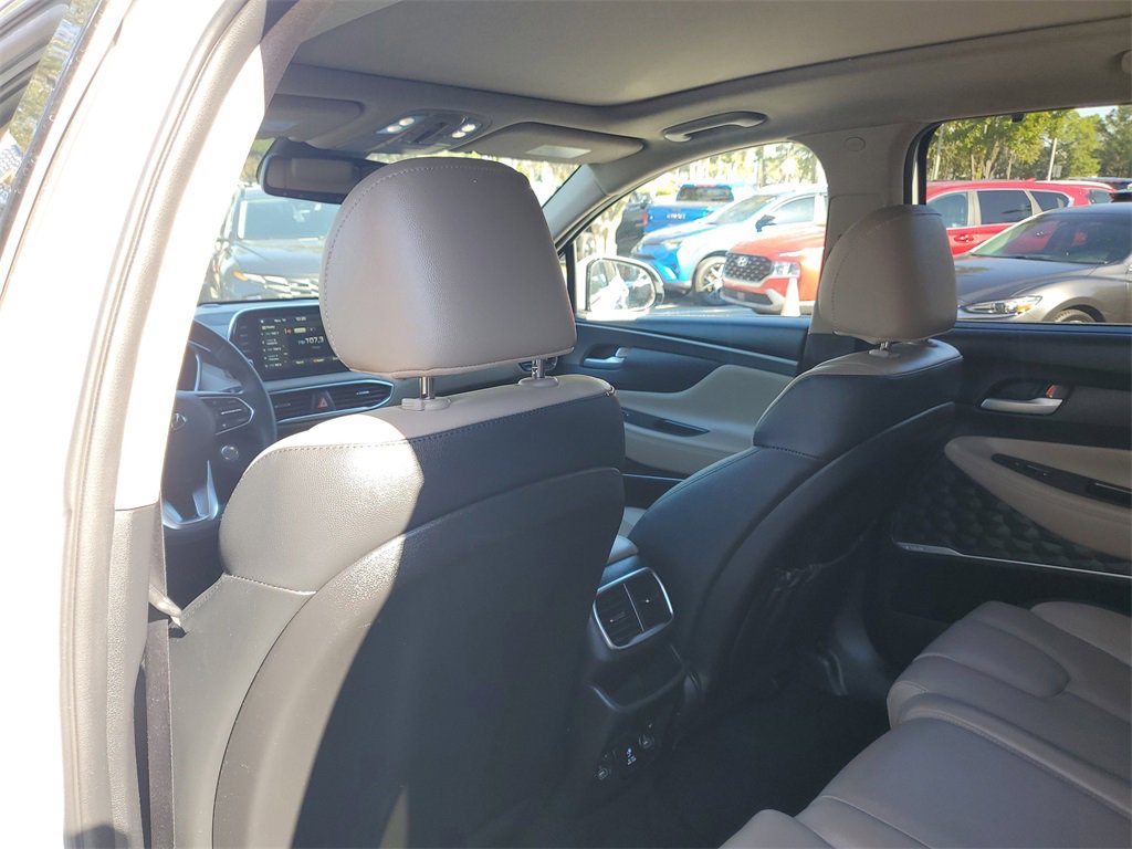 Used 2020 Hyundai Santa Fe Limited image 12
