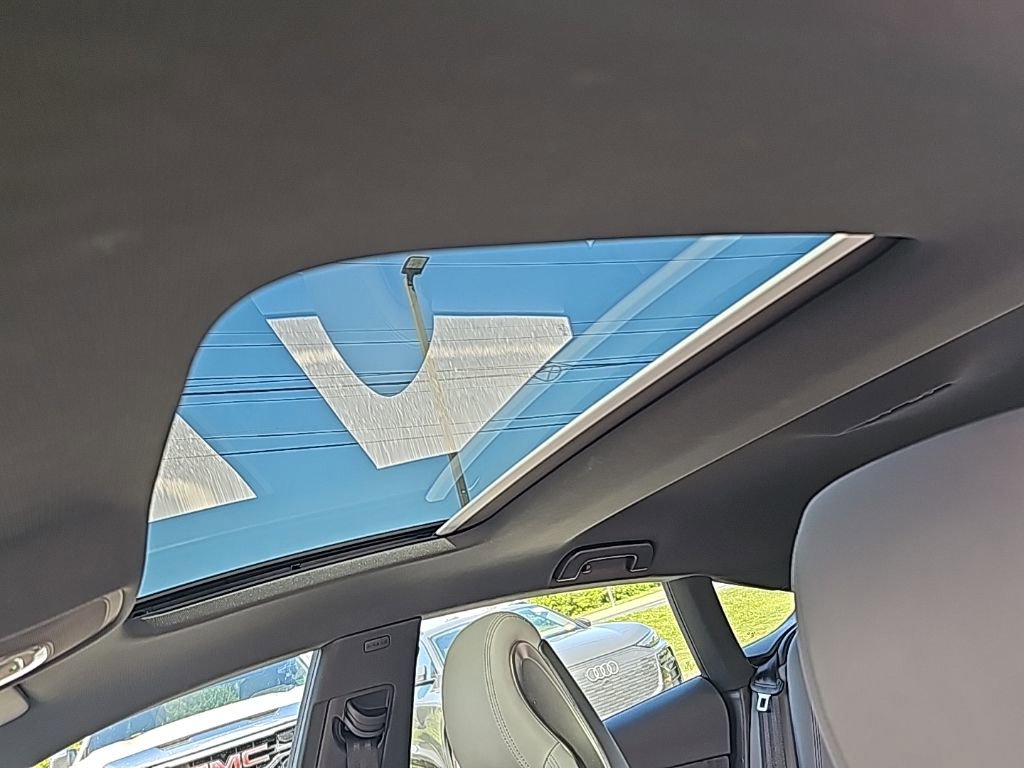 Used 2022 Audi S5 Premium Plus w/ Premium Plus Package image 11