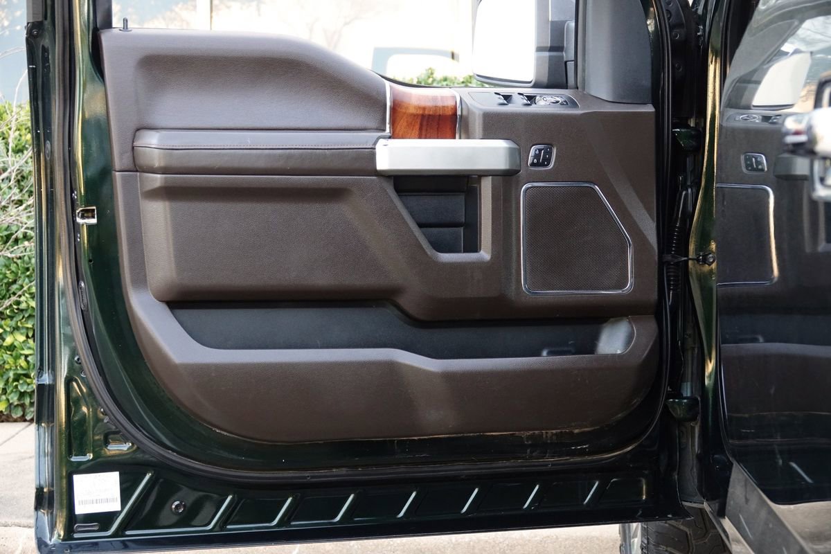 Used 2015 Ford F150 King Ranch w/ Equipment Group 601A Luxury image 31