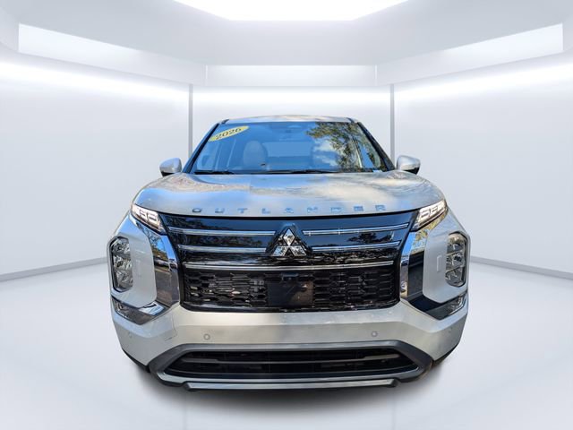 New 2026 Mitsubishi Outlander SE image 8