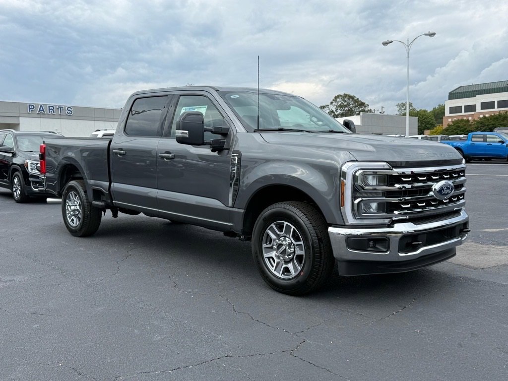 New 2026 Ford F350 Lariat image 2