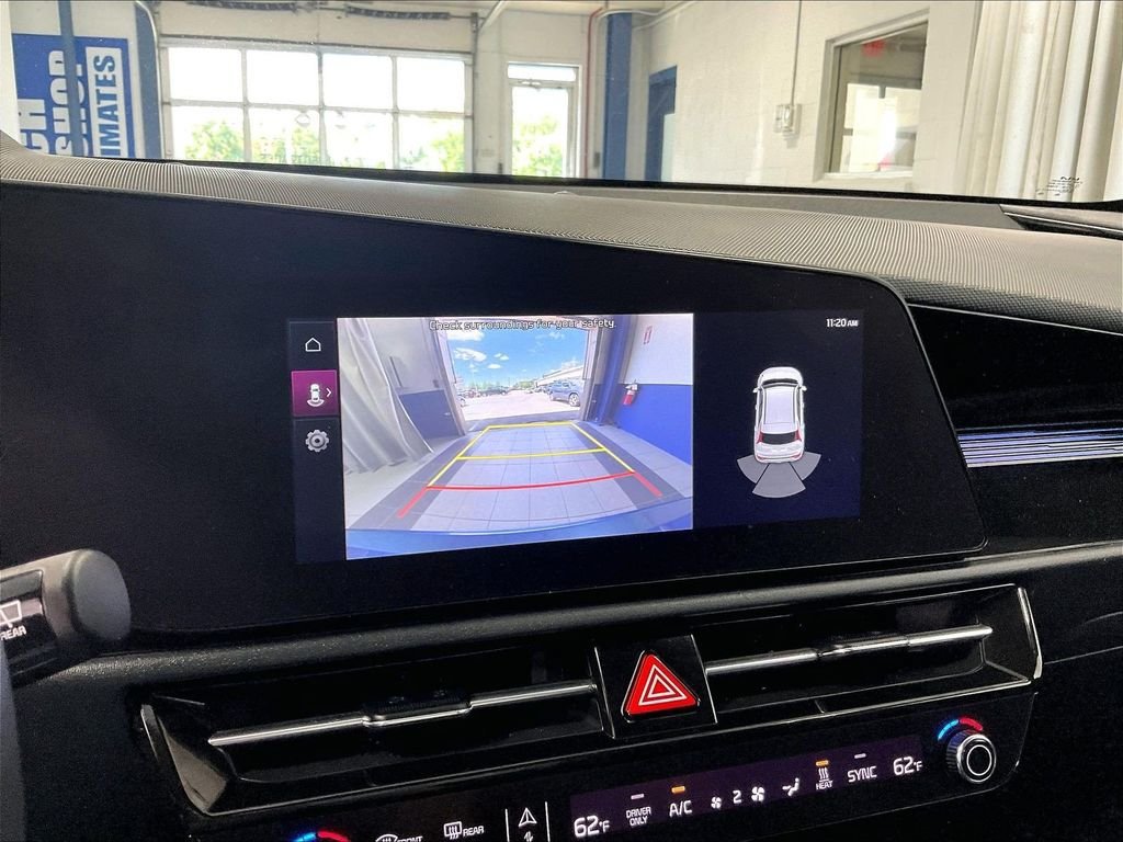 Used 2024 Kia Niro Wind w/ Wind Preserve Package FWD image 19
