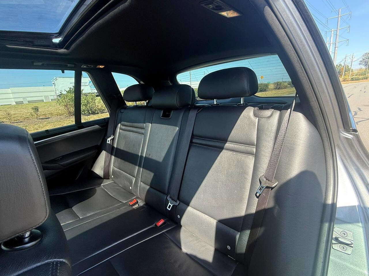 Used 2011 BMW X5 M image 11