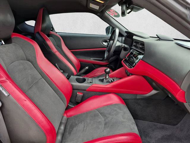 Used 2024 Nissan Z Performance w/ Floor Mat Package RWD image 18