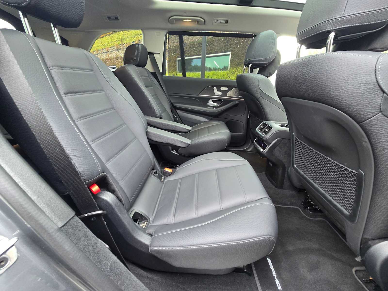 Used 2026 Mercedes-Benz GLS 450 4MATIC image 12