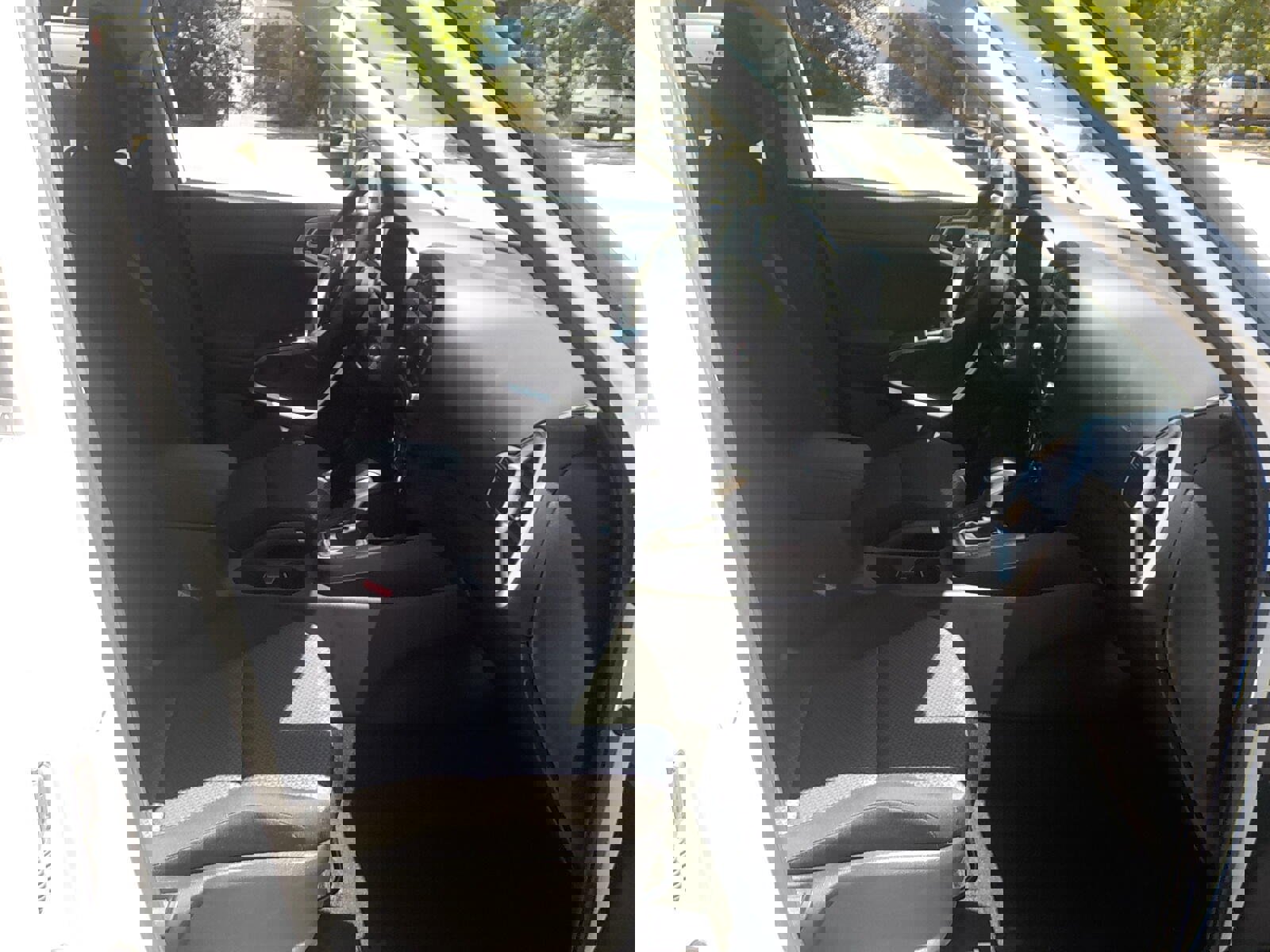 Used 2024 Kia Soul LX w/ Option Group 015 image 17