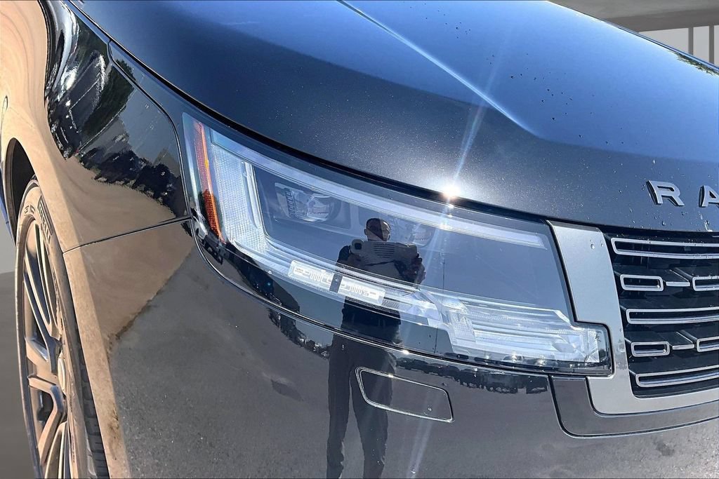 Used 2023 Land Rover Range Rover SE AWD/4WD image 29